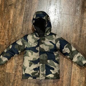 Boys Columbia Green Camouflage Puffer Jacket